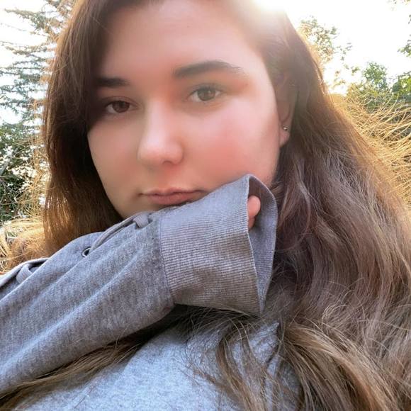 selena_gauthier